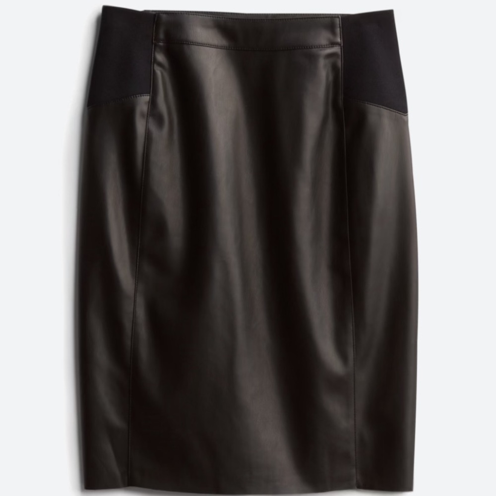 Never worn Vero Moda Faux Leather Pencil Skirt